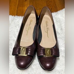 Salvatore Ferragamo Women's Burgundy Italian Leather Calf Flats